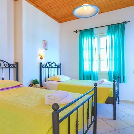 Alexandra Bay Front Apartman Ájosz Sztéfanosz