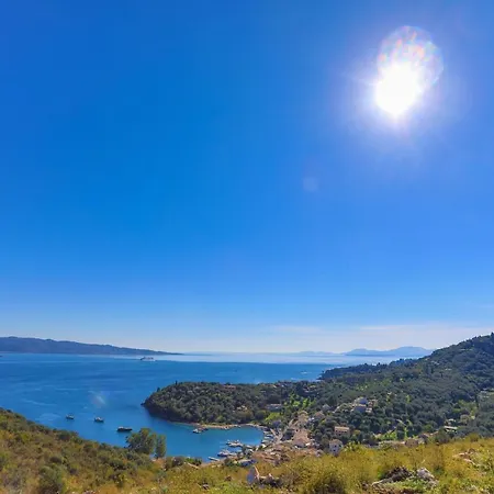 Alexandra Bay Front * Agios Stefanos (Thinali)