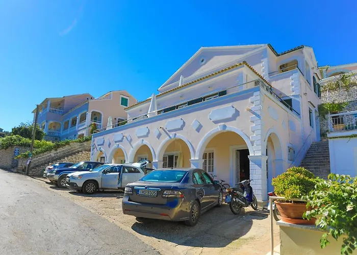Alexandra Bay Front